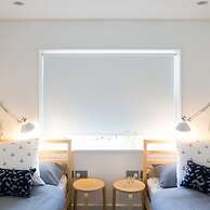 Insta-worthy 4br Designer House 5 min to the Beach