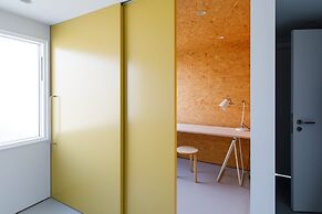 Insta-worthy 4br Designer House 5 min to the Beach