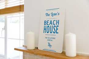 Newly Refurbished Seaside Escape - 5 Mins to Beach