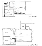 4BR Beach House Sleeps 10 - 5 Mins Walk to the Sea