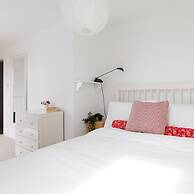 Secluded Rural Retreat Close to Beach - Sleeps 12