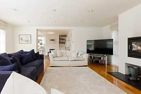 Secluded Rural Retreat Close to Beach - Sleeps 12