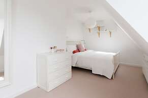 Secluded Rural Retreat Close to Beach - Sleeps 12