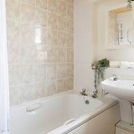 Sunny Seafront Chalet - Sleeps 6