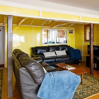 Sunny Seafront Chalet - Sleeps 6