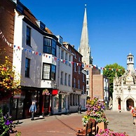 Charming 3bd Townhouse Right in the City Centre
