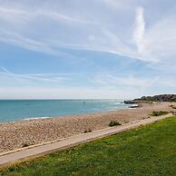 Wonderful Seafront Home - Panoramic Ocean Views