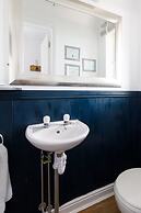 Wonderful Seafront Home - Panoramic Ocean Views