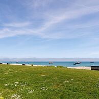 Wonderful Seafront Home - Panoramic Ocean Views