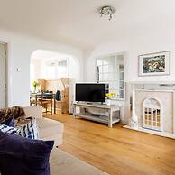 Wonderful Seafront Home - Panoramic Ocean Views