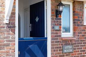 Wonderful Seafront Home - Panoramic Ocean Views