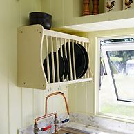 The Showman s Carriage King Bed Close to Beach