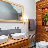 Luxury Cottage Conversion Close to Beaches