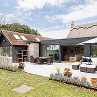 Luxury Cottage Conversion Close to Beaches