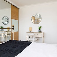 Charming Bolthole 400m to Beach