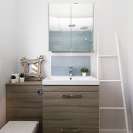 Charming Bolthole 400m to Beach