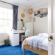 Amazing 5 BR Country Home Pool Gym Yoga Studio