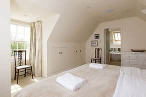 Amazing 5 BR Country Home Pool Gym Yoga Studio