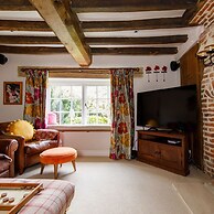 Amazing 5 BR Country Home Pool Gym Yoga Studio