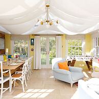 Amazing 5 BR Country Home Pool Gym Yoga Studio