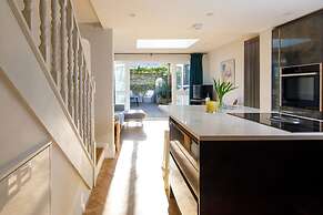 Terraced Townhouse Close to City Centre