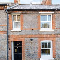 Terraced Townhouse Close to City Centre