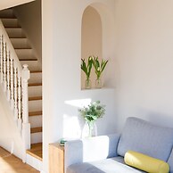 Terraced Townhouse Close to City Centre