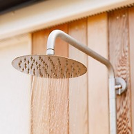 Mariners Stylish Beachside Getaway With Sea Views