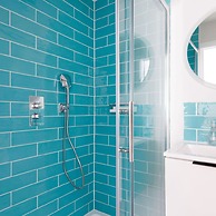 Mariners Stylish Beachside Getaway With Sea Views