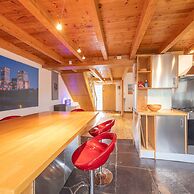 Stylist Split Level 2 Bed With Parking