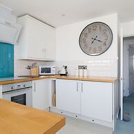 Two Bed Seafront Escape in East Wittering