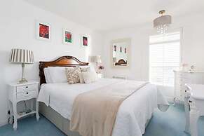 Two Bed Seafront Escape in East Wittering