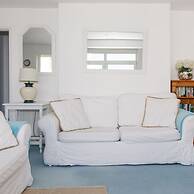 Two Bed Seafront Escape in East Wittering