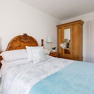 Two Bed Seafront Escape in East Wittering