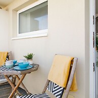 Two Bed Seafront Escape in East Wittering