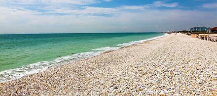 Seaside Retreat 2 Mins to Beach