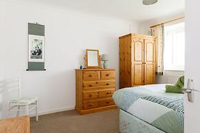 Seaside Retreat 2 Mins to Beach