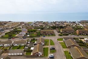 Seaside Retreat 2 Mins to Beach