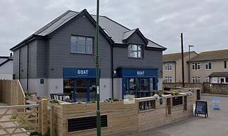 Seaside Retreat 2 Mins to Beach