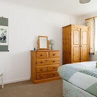 Seaside Retreat 2 Mins to Beach