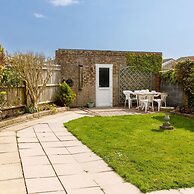 Seaside Retreat 2 Mins to Beach