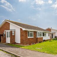 Seaside Retreat 2 Mins to Beach