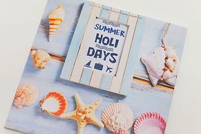 Seaside Retreat 2 Mins to Beach