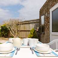 Seaside Retreat 2 Mins to Beach