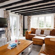 Tranquil Luxe in Country Cottage