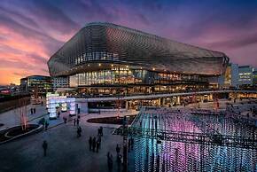 Serene Riverside 6BR Luxury Retreat in Curdridge