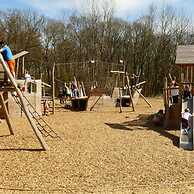 Serene Riverside 6BR Luxury Retreat in Curdridge