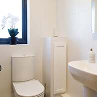 The Sea House - Ultimate Seafront Living Sunsets