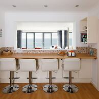 The Sea House - Ultimate Seafront Living Sunsets