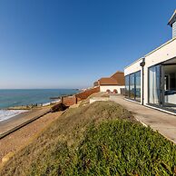 The Sea House - Ultimate Seafront Living Sunsets